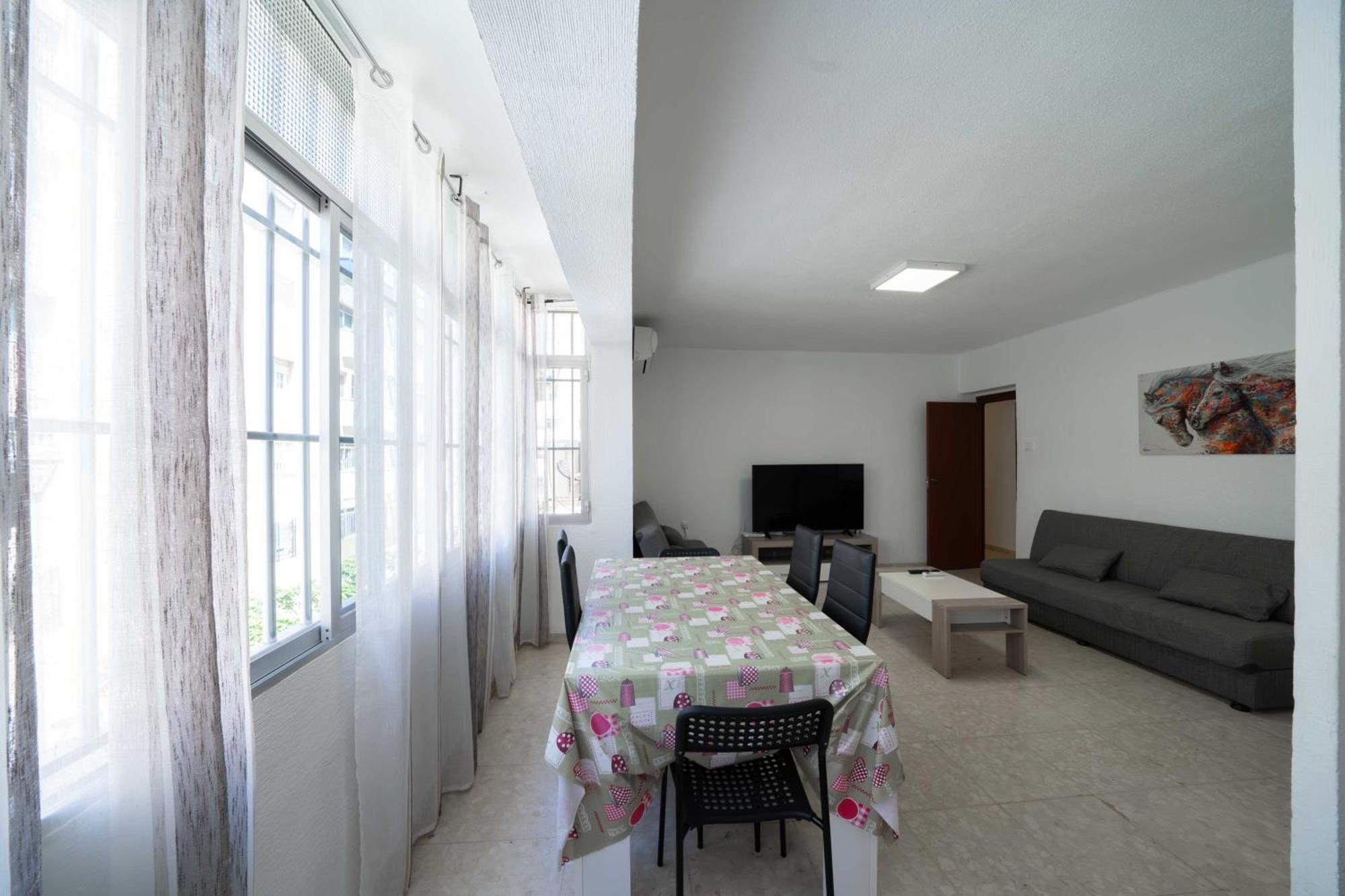 Apartamento Piso Amplio Cerca De Zapillo Playa A2s *